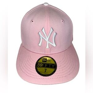NY YANKEES 2009 WORLD SERIES NEW ERA 59FIFTY FITTED HAT IN PINK